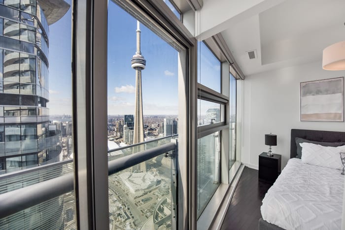 Toronto Airbnb
